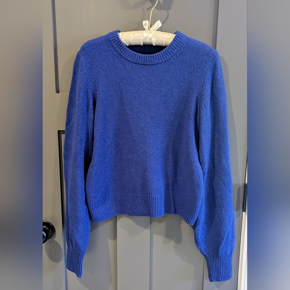 Gap Women's Crew Neck Sweater